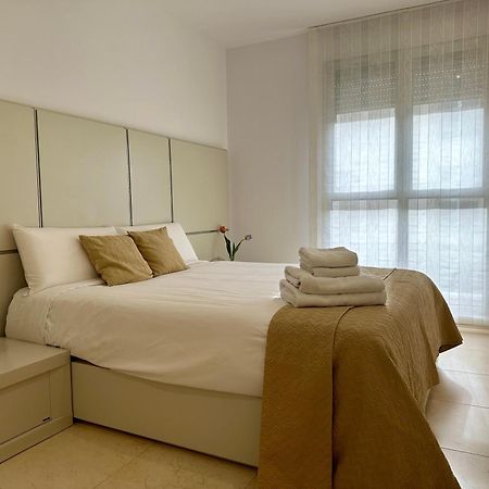 Reinapart Patacona Beach 40 فالنسيا المظهر الخارجي الصورة